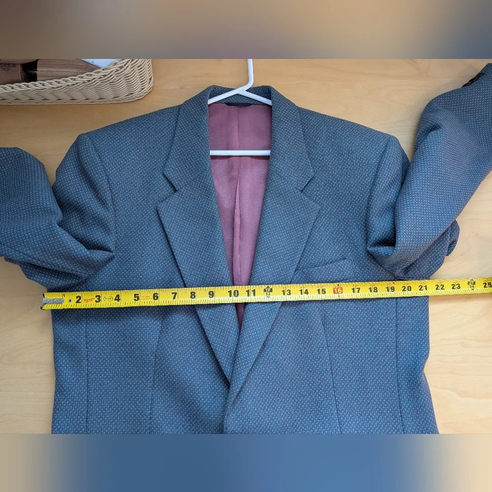 Men Vintage Blazer 100% Wool Size 40 Reg Made In Canada Blue Purple Green Colors - Picture 9 of 13
